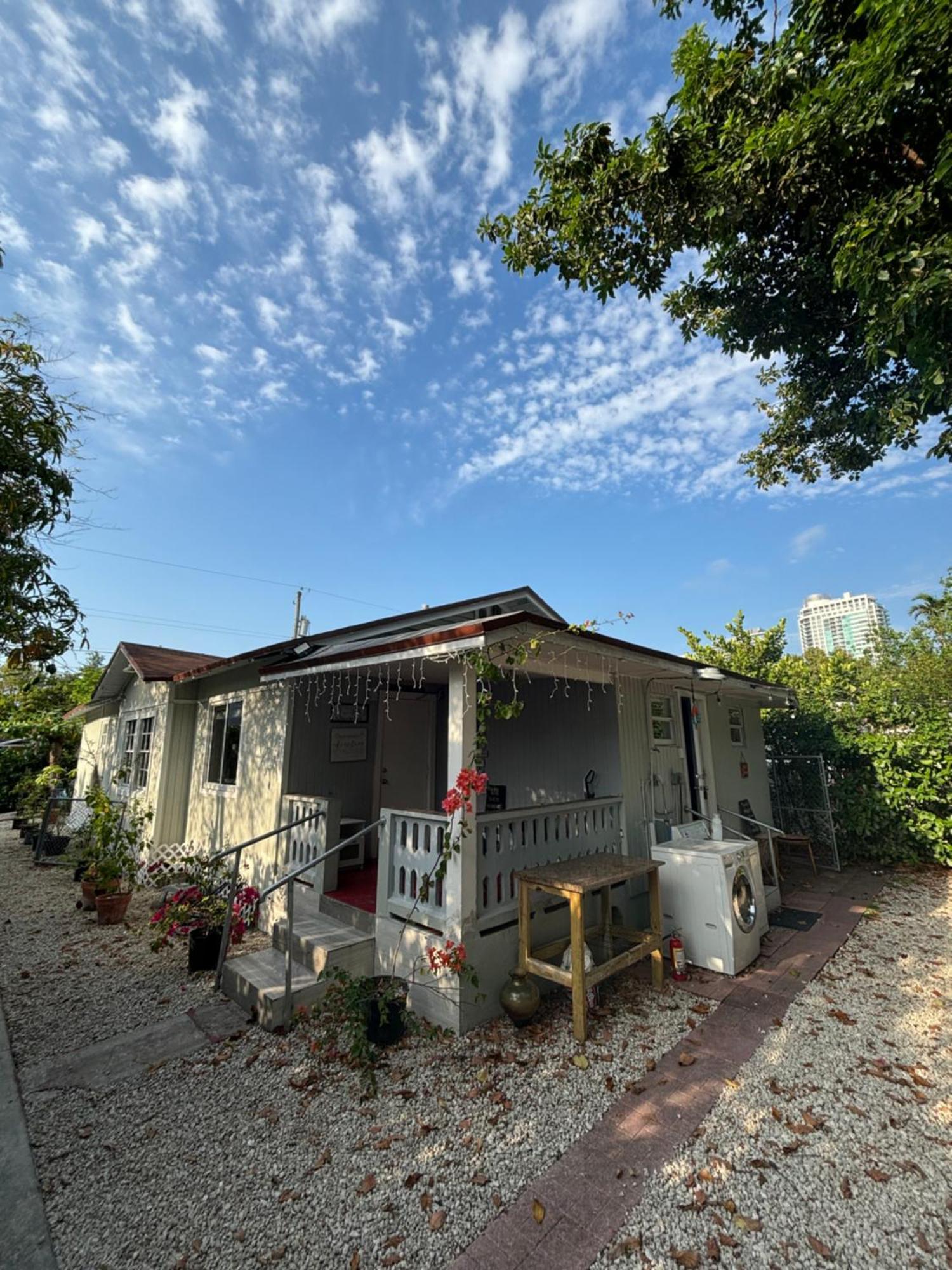 Deluxe Room In Best Location Miami In A 2 Bedrooms Unit - Parking, Laundry And Luggage Storage Dış mekan fotoğraf