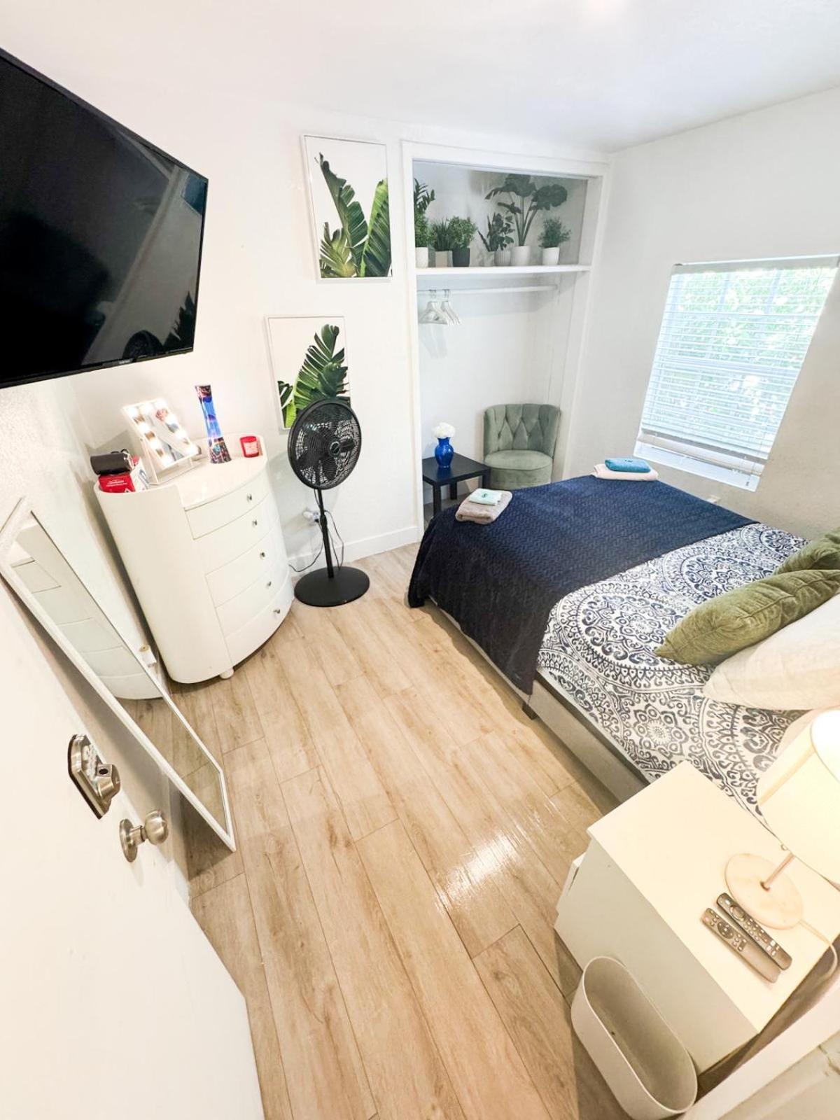 Deluxe Room In Best Location Miami In A 2 Bedrooms Unit - Parking, Laundry And Luggage Storage Dış mekan fotoğraf